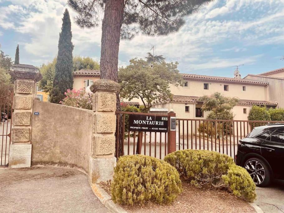 Studio Dans Tres Belle Bastide 18Eme Siecle เอ็ก-ซอง-โพรวองซ์ ภายนอก รูปภาพ