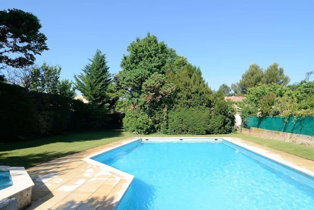 Studio Dans Tres Belle Bastide 18Eme Siecle เอ็ก-ซอง-โพรวองซ์ ภายนอก รูปภาพ