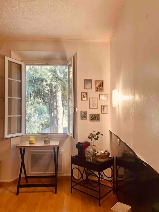 Studio Dans Tres Belle Bastide 18Eme Siecle เอ็ก-ซอง-โพรวองซ์ ภายนอก รูปภาพ