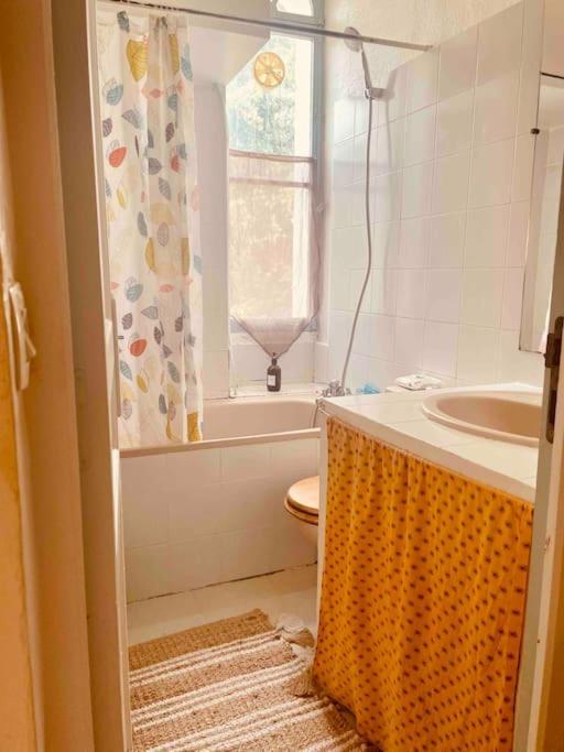Studio Dans Tres Belle Bastide 18Eme Siecle เอ็ก-ซอง-โพรวองซ์ ภายนอก รูปภาพ